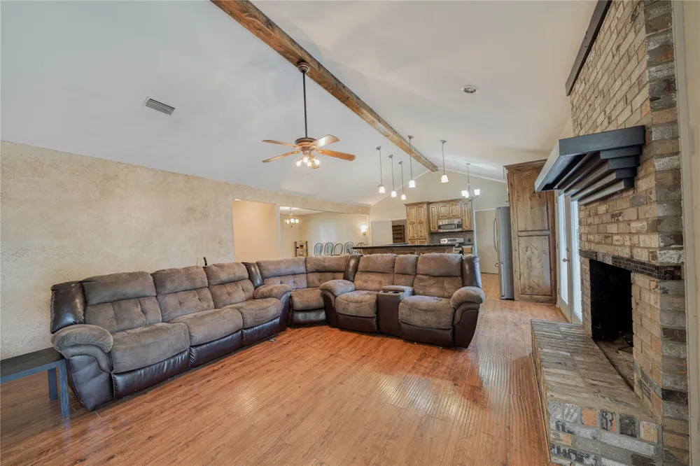 1006 Rikkity Lane Mt Pleasant, TX 75455