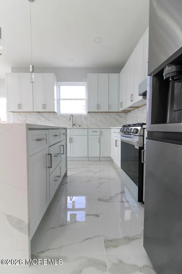 95 Kennedy Avenue Aberdeen, NJ 07721