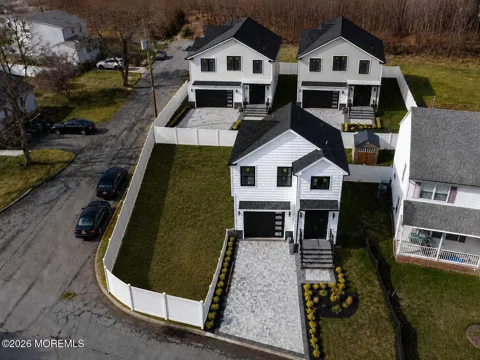 95 Kennedy Avenue