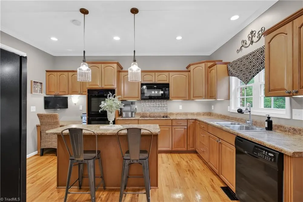 1380 Ridgewood Circle Asheboro, NC 27203