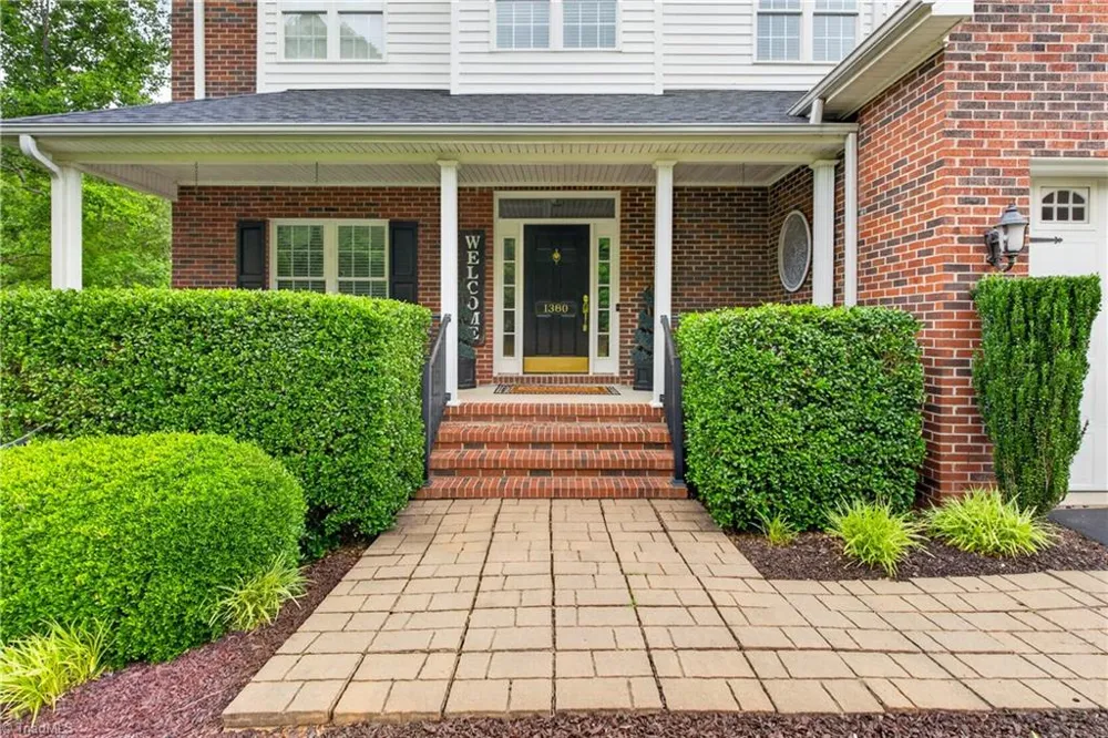 1380 Ridgewood Circle Asheboro, NC 27203