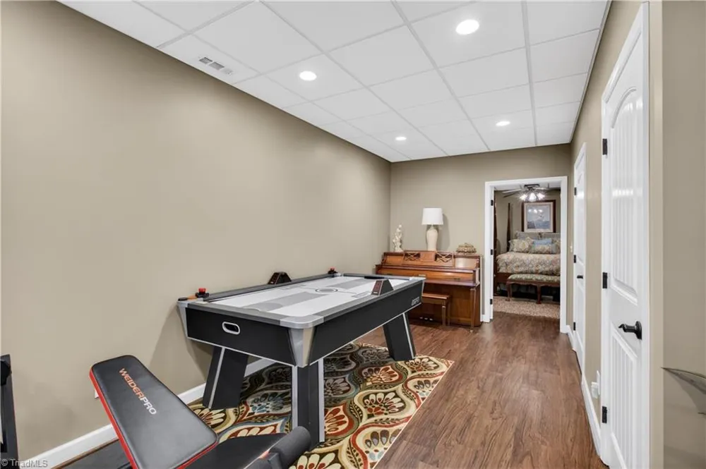 1380 Ridgewood Circle Asheboro, NC 27203