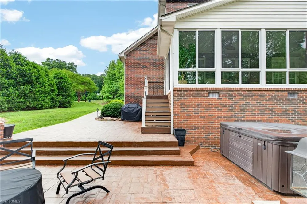 1380 Ridgewood Circle Asheboro, NC 27203