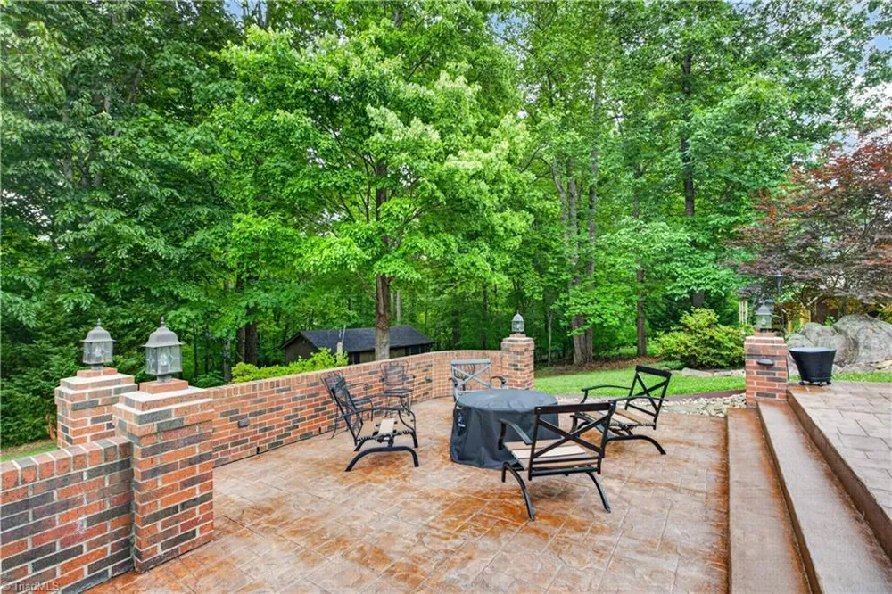 1380 Ridgewood Circle Asheboro, NC 27203
