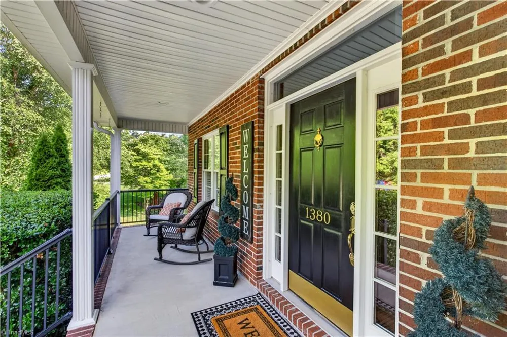 1380 Ridgewood Circle Asheboro, NC 27203