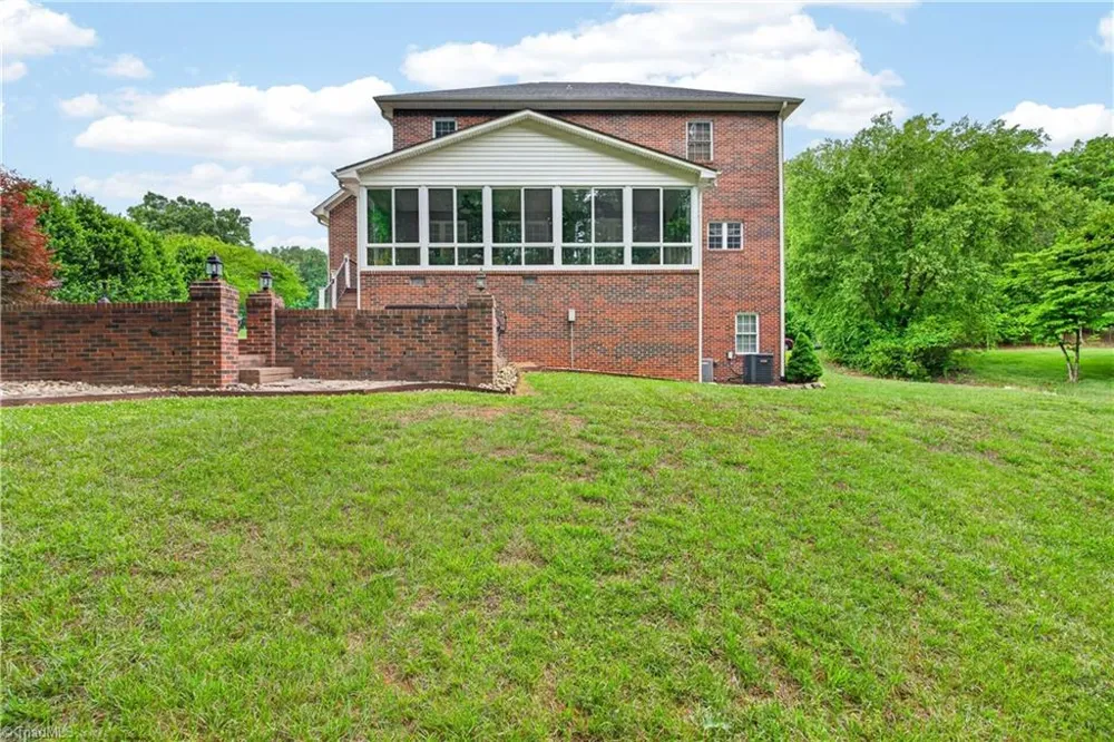 1380 Ridgewood Circle Asheboro, NC 27203