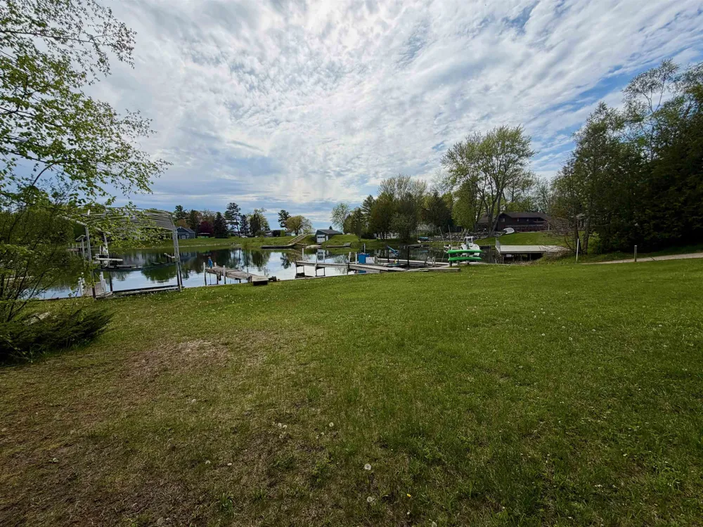 6831 E Harbor Drive Elk Rapids Township, MI 49629