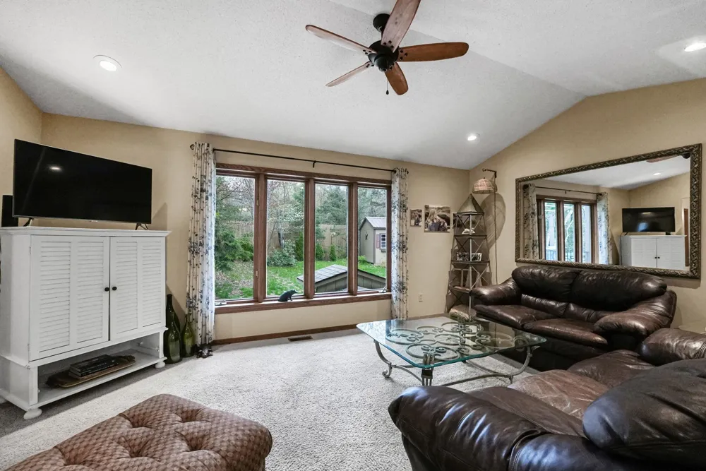 6831 E Harbor Drive Elk Rapids Township, MI 49629