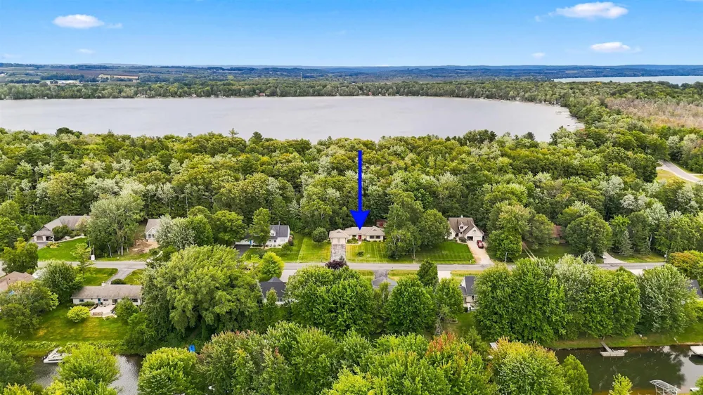 6831 E Harbor Drive Elk Rapids Township, MI 49629