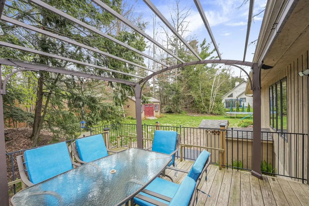 6831 E Harbor Drive Elk Rapids Township, MI 49629
