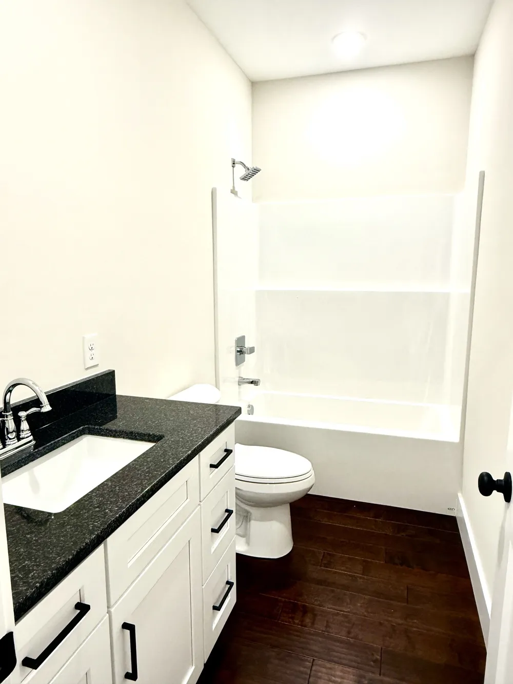 114 Honeysuckle Ln Sparta, TN 38583
