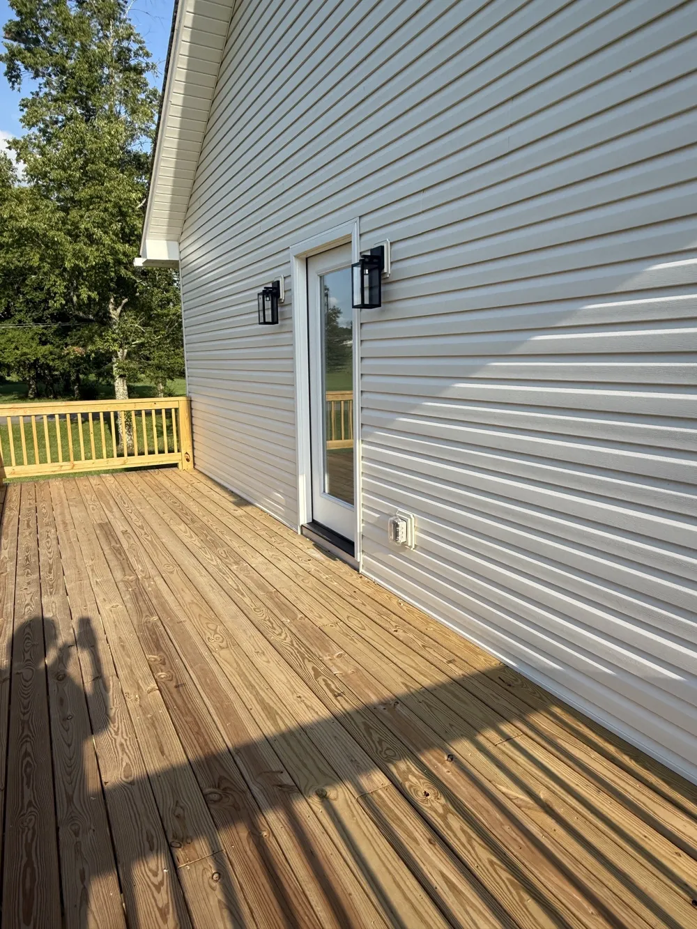 114 Honeysuckle Ln Sparta, TN 38583