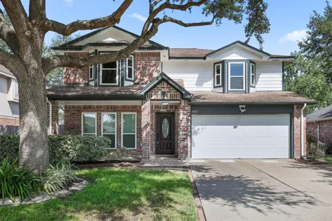 602 Oak Briar Drive