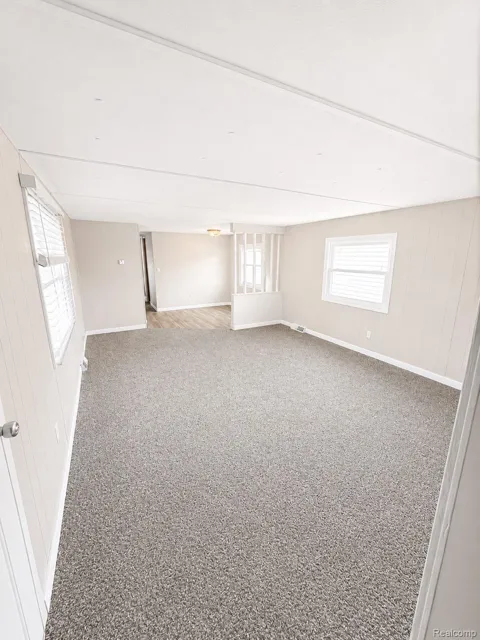107 Foxpointe Ct