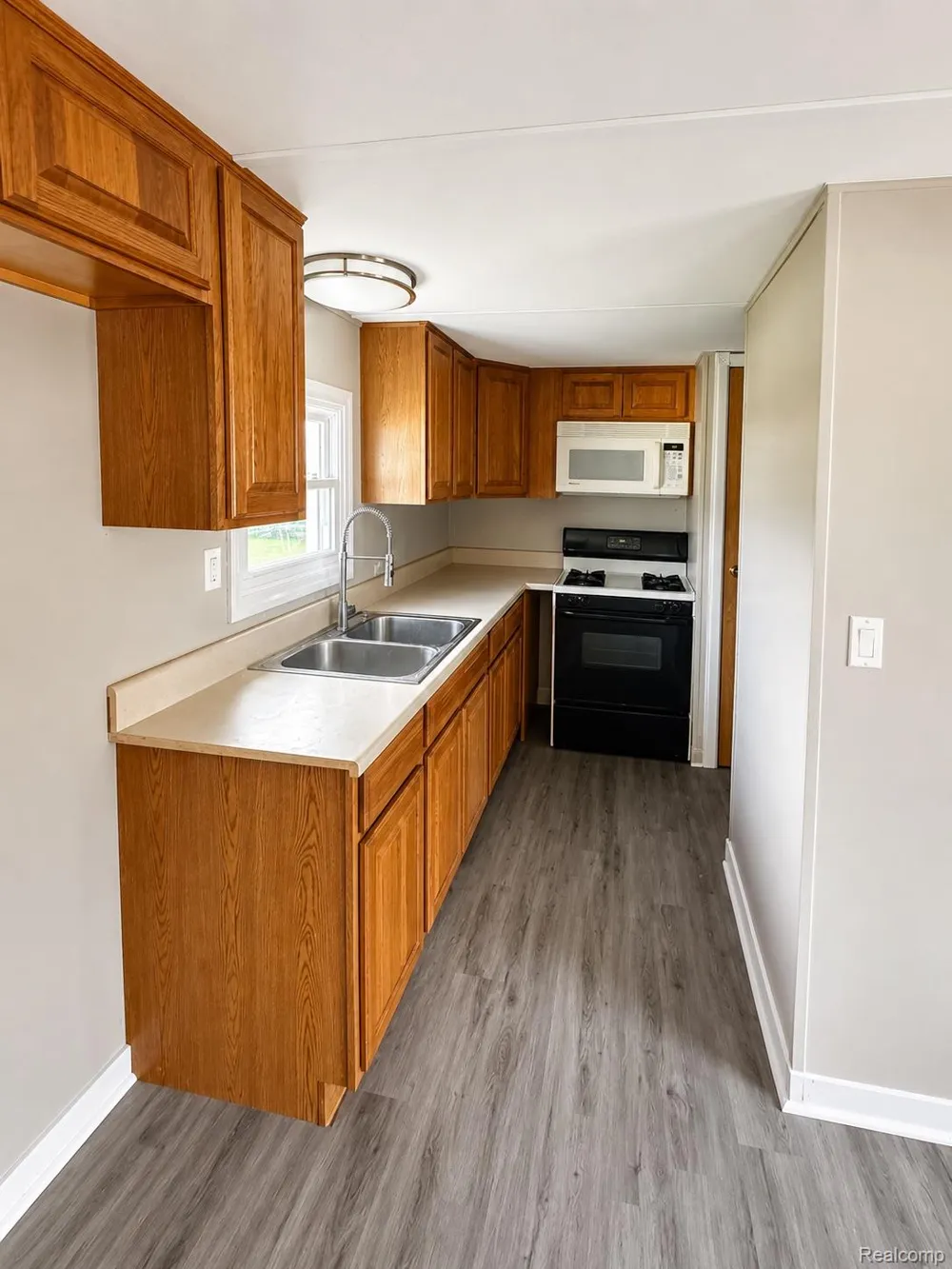 107 Foxpointe Ct Swartz Creek City, MI 48473