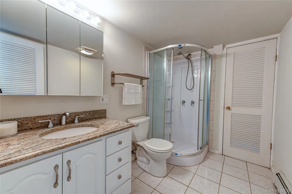 14 Sylvester Road Wading River, NY 11792