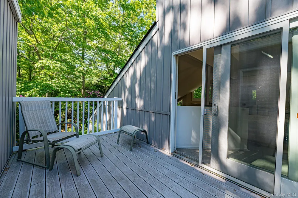 14 Sylvester Road Wading River, NY 11792
