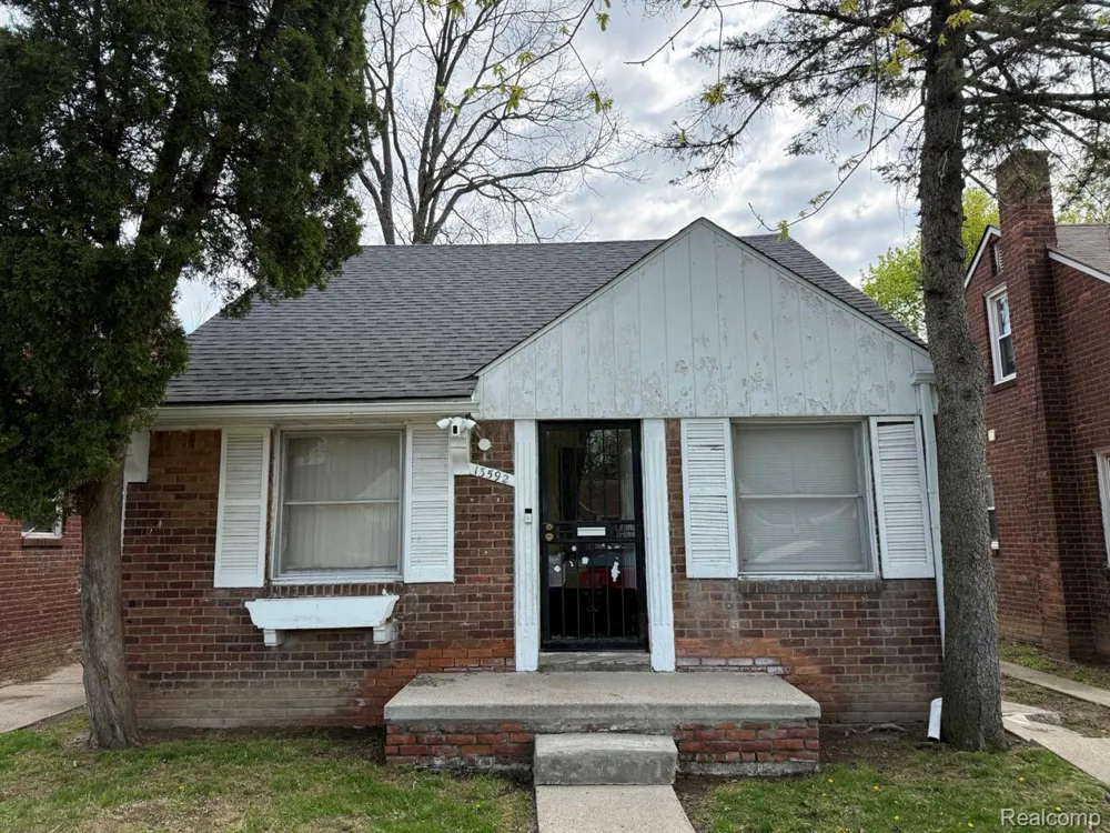 13592 Rosemont Avenue Detroit City, MI 48223