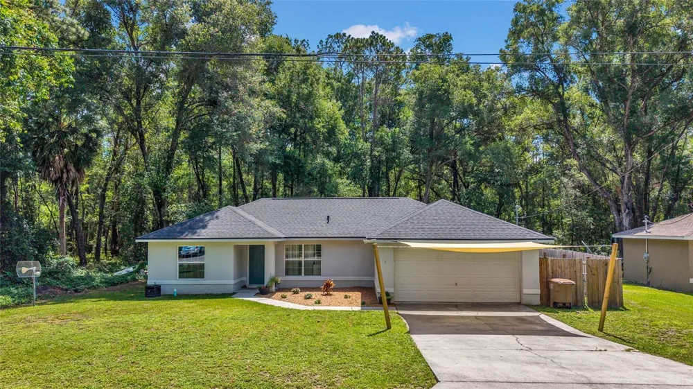 9 SEQUOIA LOOP LANE Ocklawaha, FL 32179