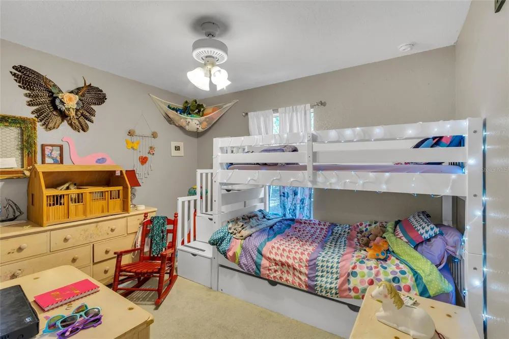 9 SEQUOIA LOOP LANE Ocklawaha, FL 32179