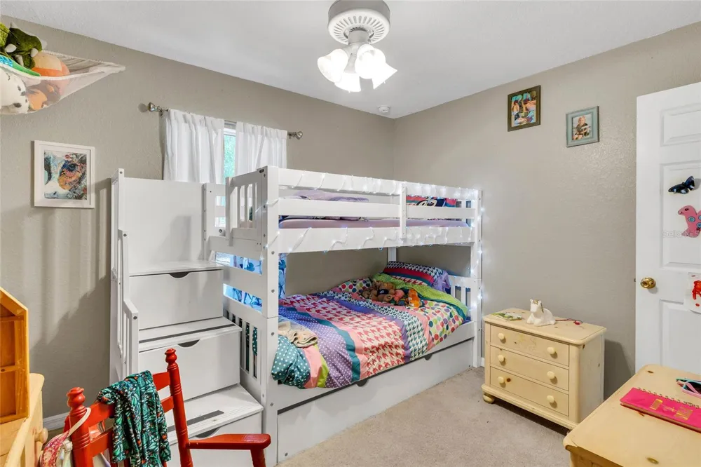 9 SEQUOIA LOOP LANE Ocklawaha, FL 32179