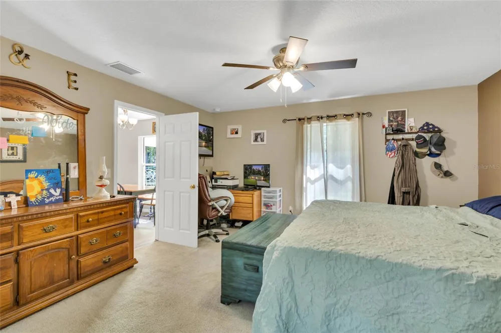 9 SEQUOIA LOOP LANE Ocklawaha, FL 32179