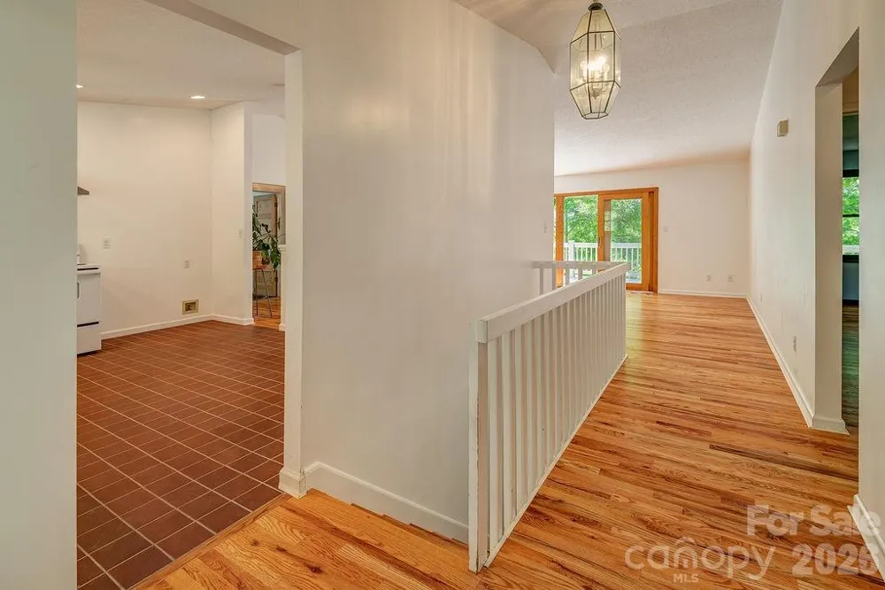 146 Churchill Downs Drive Fairview, NC 28730