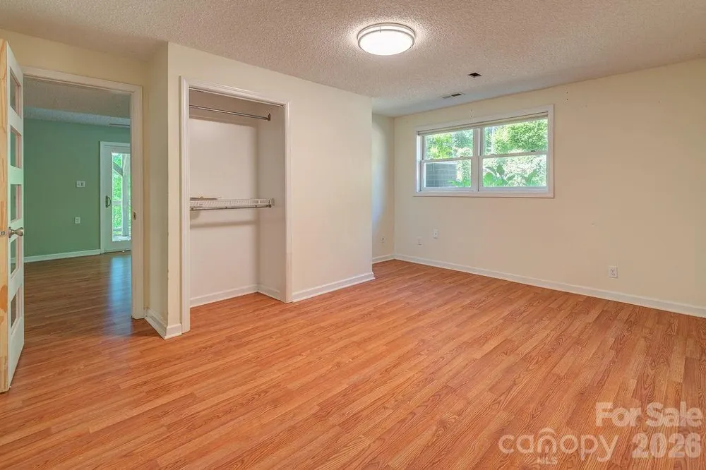 146 Churchill Downs Drive Fairview, NC 28730