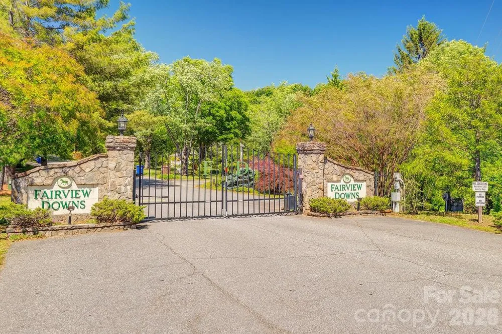 146 Churchill Downs Drive Fairview, NC 28730