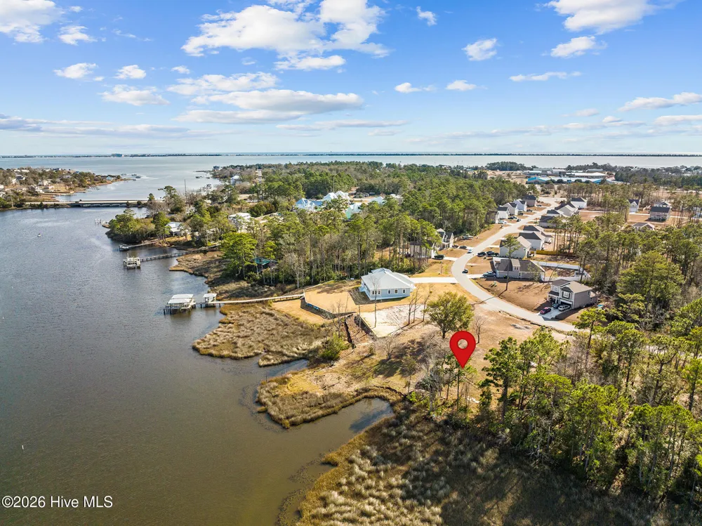 174 Henderson Drive Newport, NC 28570