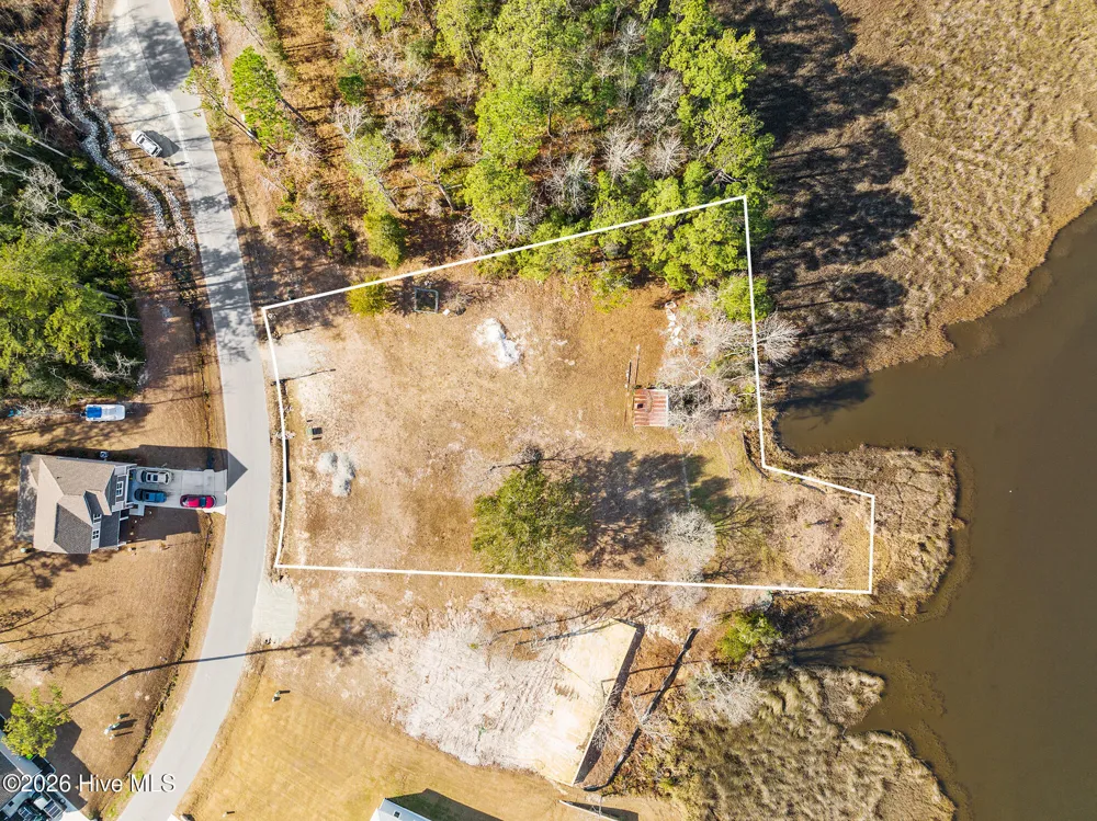 174 Henderson Drive Newport, NC 28570