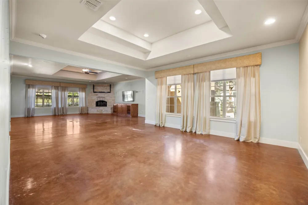 1200 Doe Run Hollow Fredericksburg, TX 78624