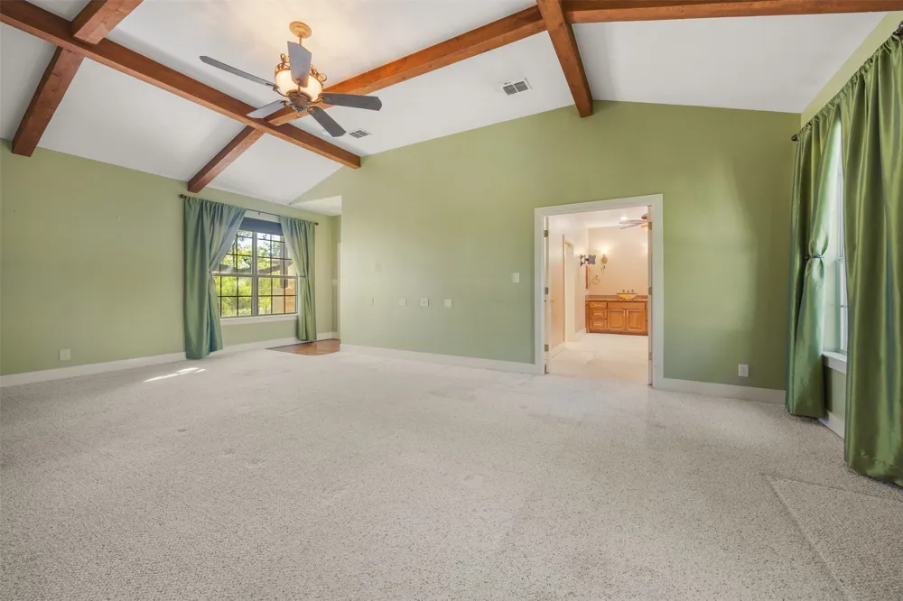 1200 Doe Run Hollow Fredericksburg, TX 78624