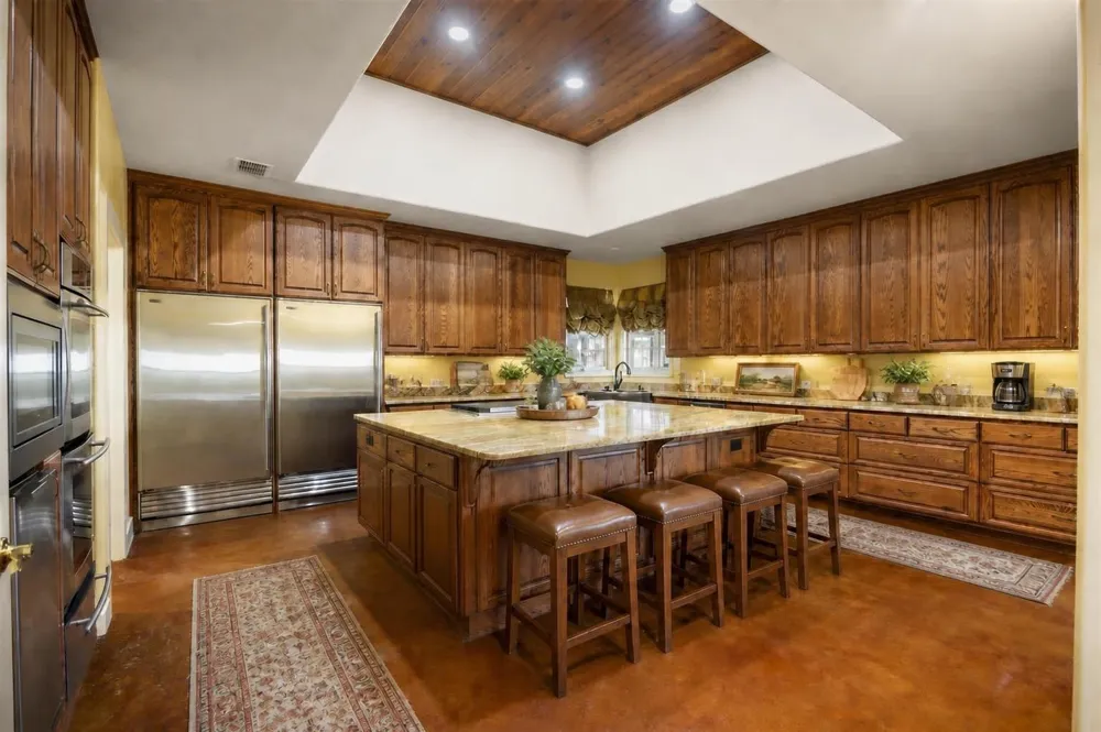 1200 Doe Run Hollow Fredericksburg, TX 78624