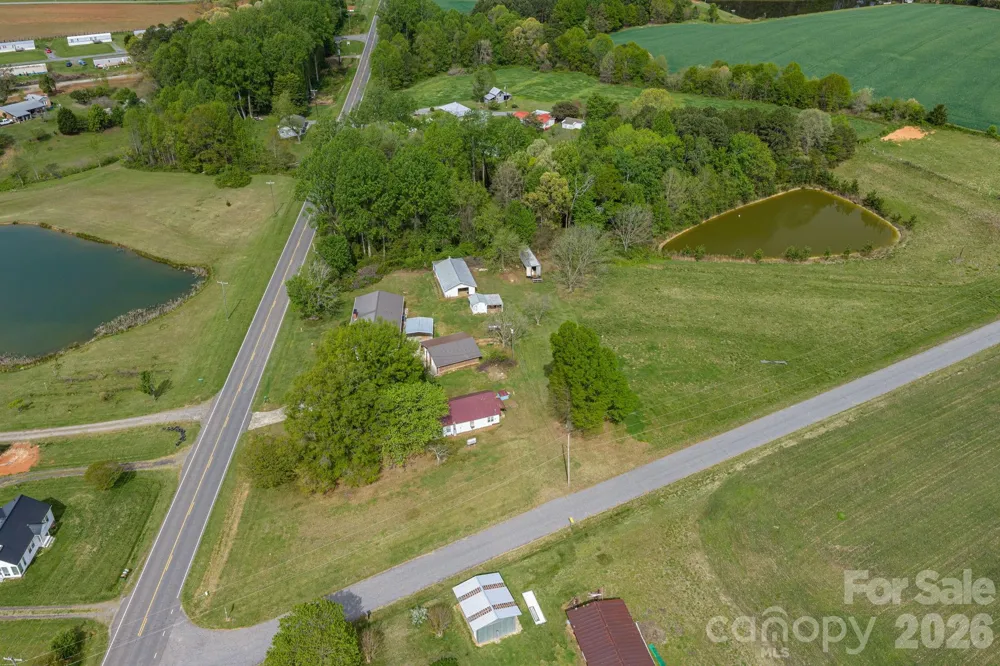7440 W NC 27 Highway Vale, NC 28168