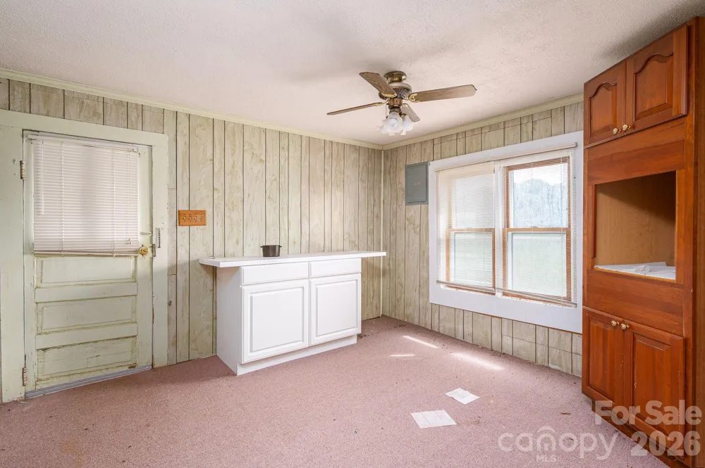 7440 W NC 27 Highway Vale, NC 28168