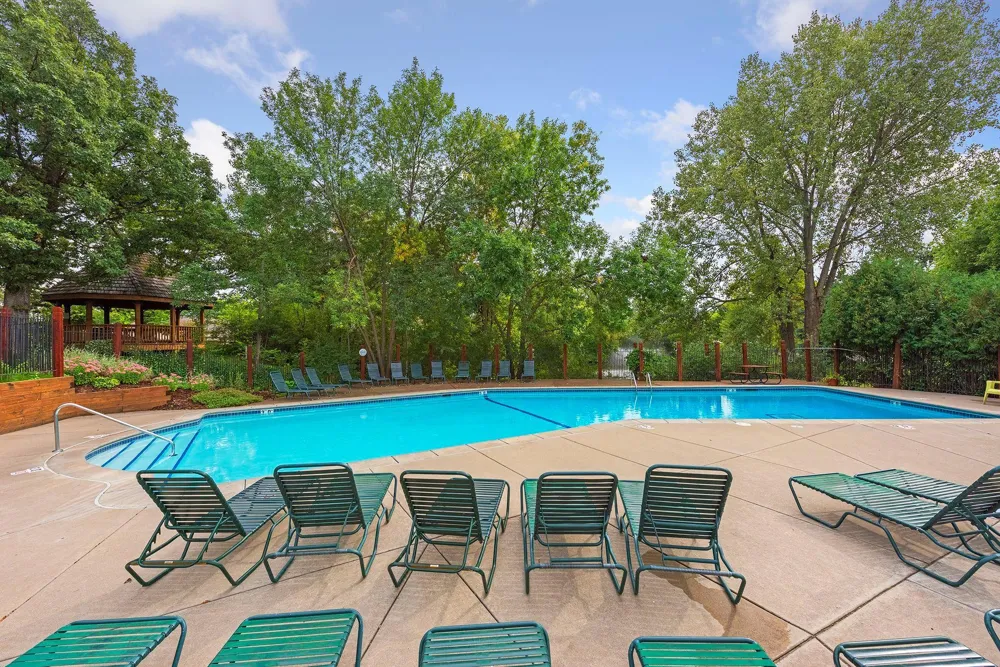 3680 Independence Avenue S #10 Saint Louis Park, MN 55426