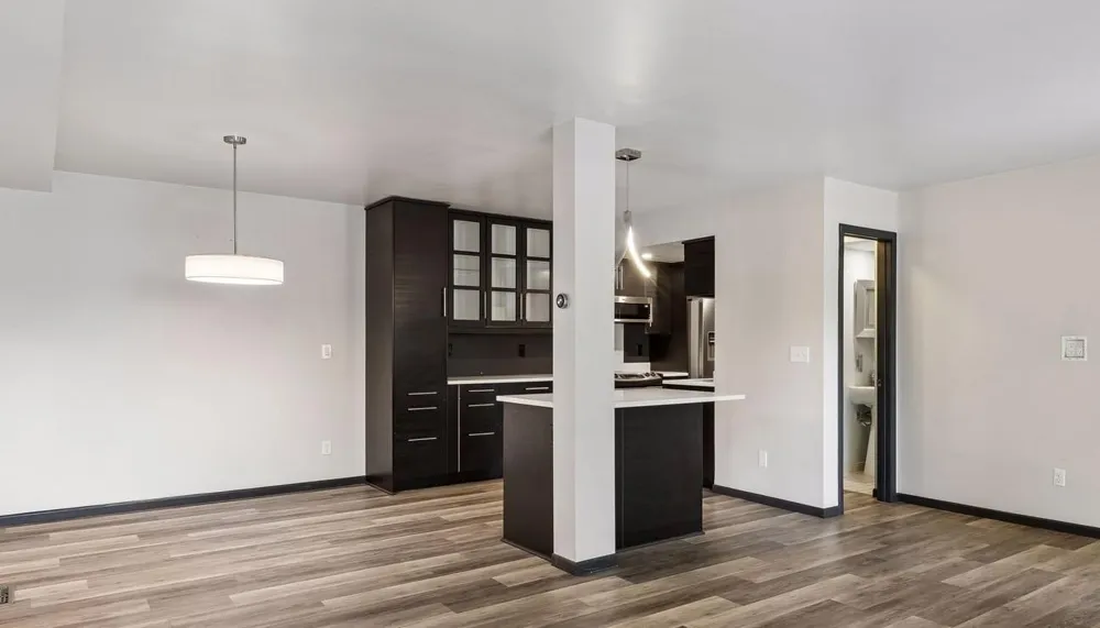 3680 Independence Avenue S #10 Saint Louis Park, MN 55426