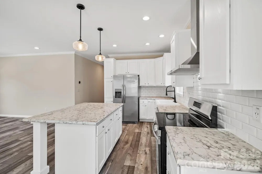 123 Bellamy Road Asheville, NC 28806