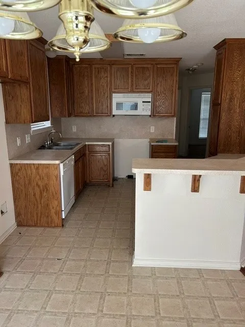 201 Wildcat Drive Lacy Lakeview, TX 76705