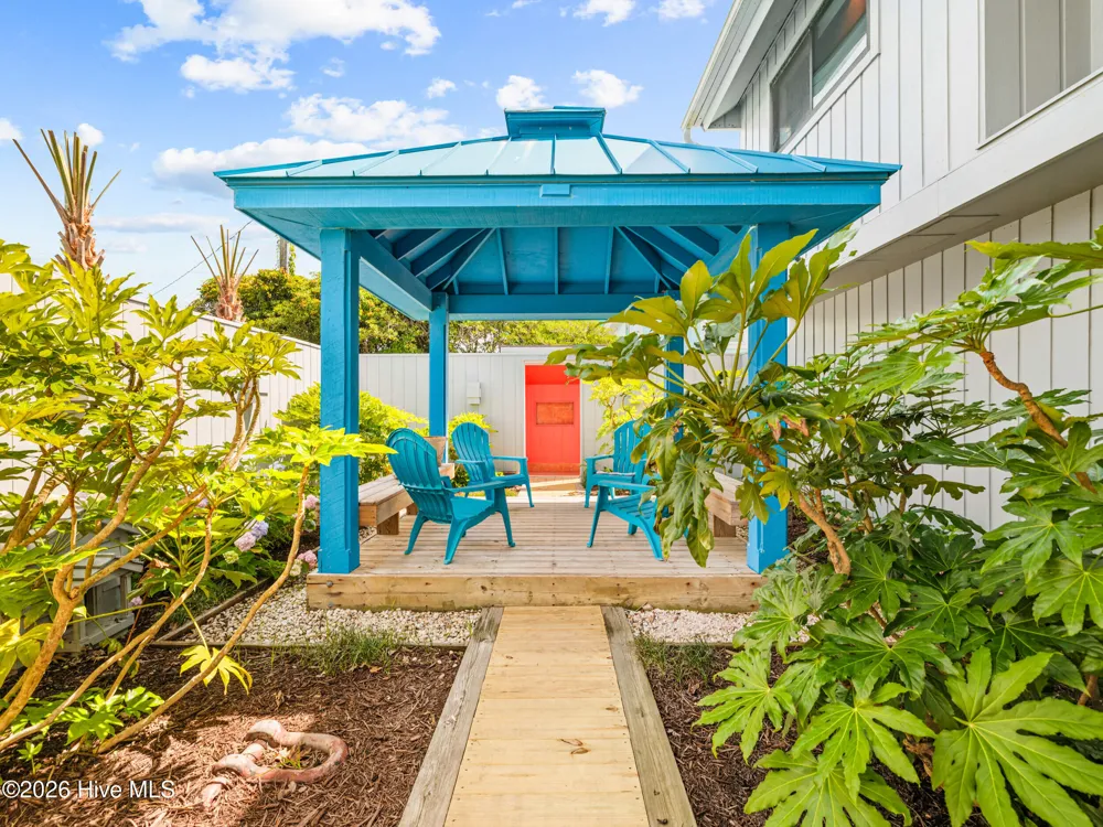 2604 S Shore Drive Surf City, NC 28445