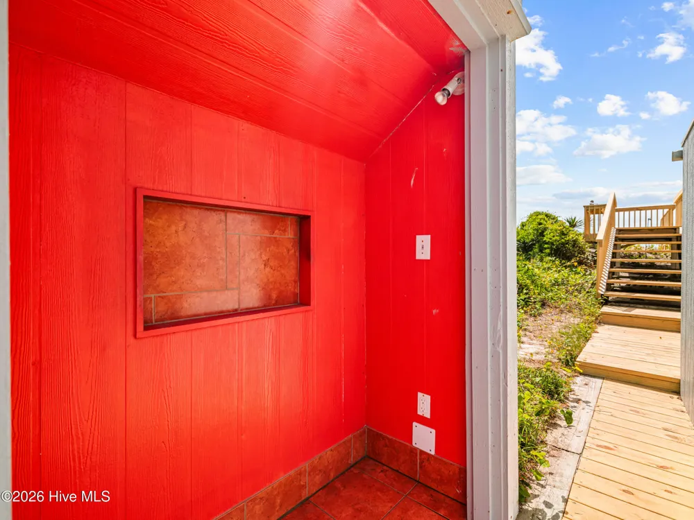 2604 S Shore Drive Surf City, NC 28445