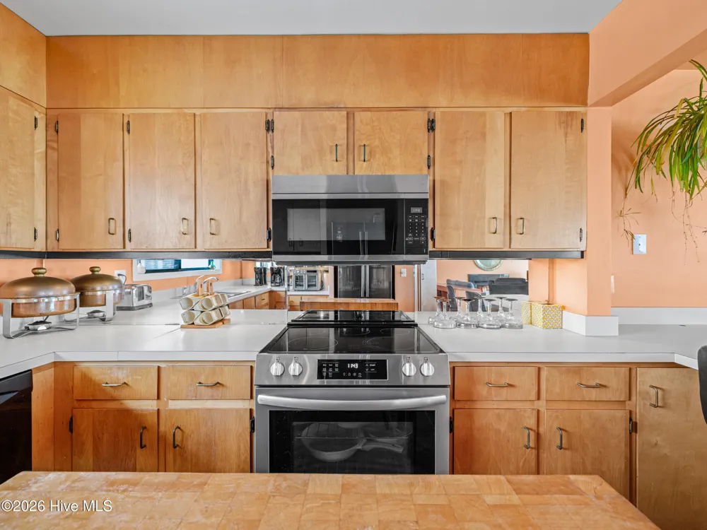 2604 S Shore Drive Surf City, NC 28445