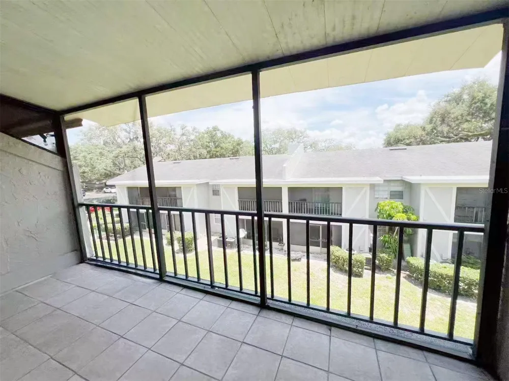 14402 REUTER STRASSE CIRCLE #223 Tampa, FL 33613