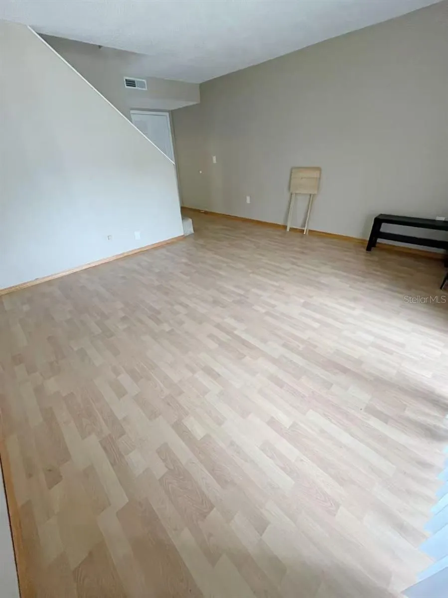 14402 REUTER STRASSE CIRCLE #223 Tampa, FL 33613