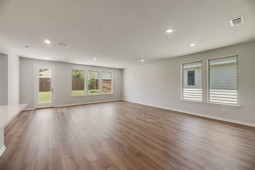 513 Marcus Lane Crowley, TX 76036
