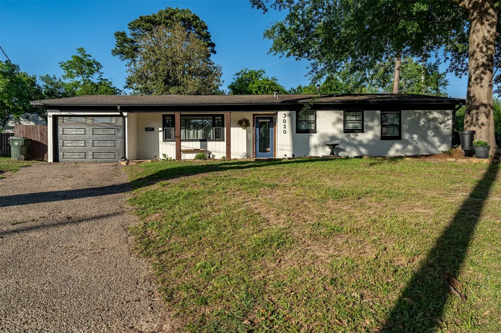 3020 Meadowlark Tyler, TX 75701
