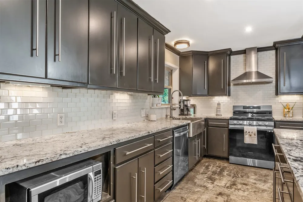 3020 Meadowlark Tyler, TX 75701