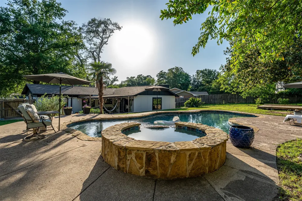3020 Meadowlark Tyler, TX 75701