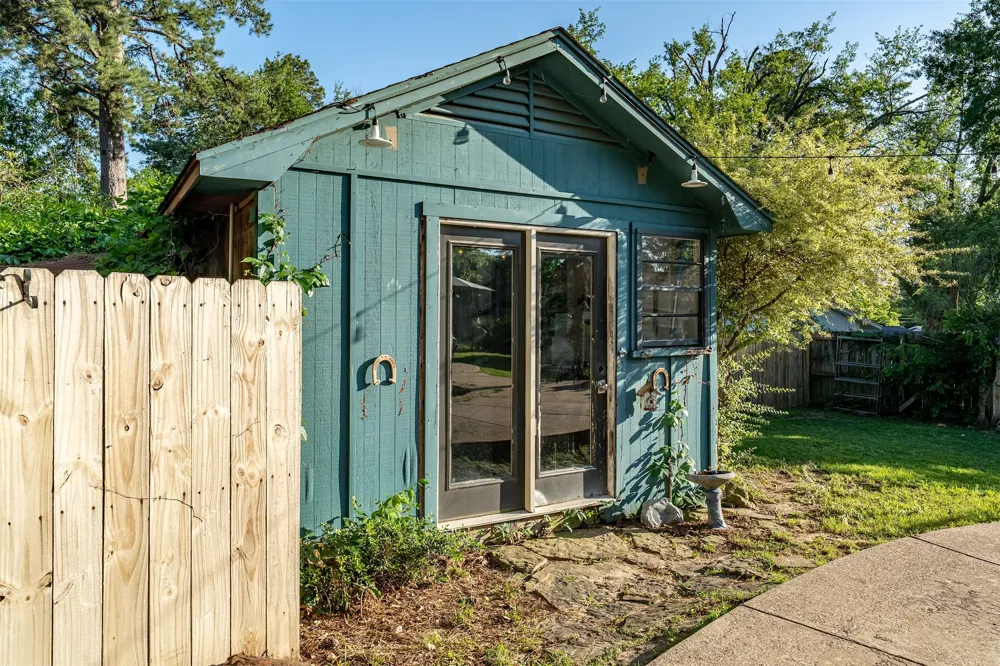 3020 Meadowlark Tyler, TX 75701